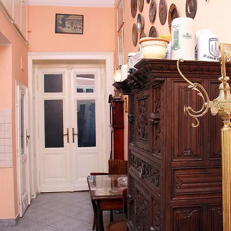 Jozsef Korut 3* Budapest